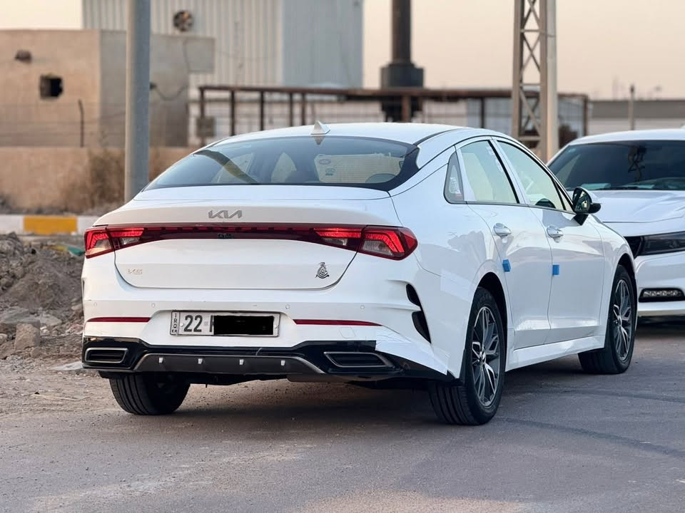 للبيع كي فايف 2023 خليجي كفاله ضربه وصبغ وتبديل ماعده مكانين بارد زغار مرقم اربيل دولي تحويل وكاله حاضر مواصفات السياره بصمه شاشه كامره كشنات جلد كهربائي ويل كب بلاد خليجي حساسات امامي وخلفي قطعتين تبريد محرك دوش السعر 180 وبيهة مجال مكان السيارة ناصريه ***********
