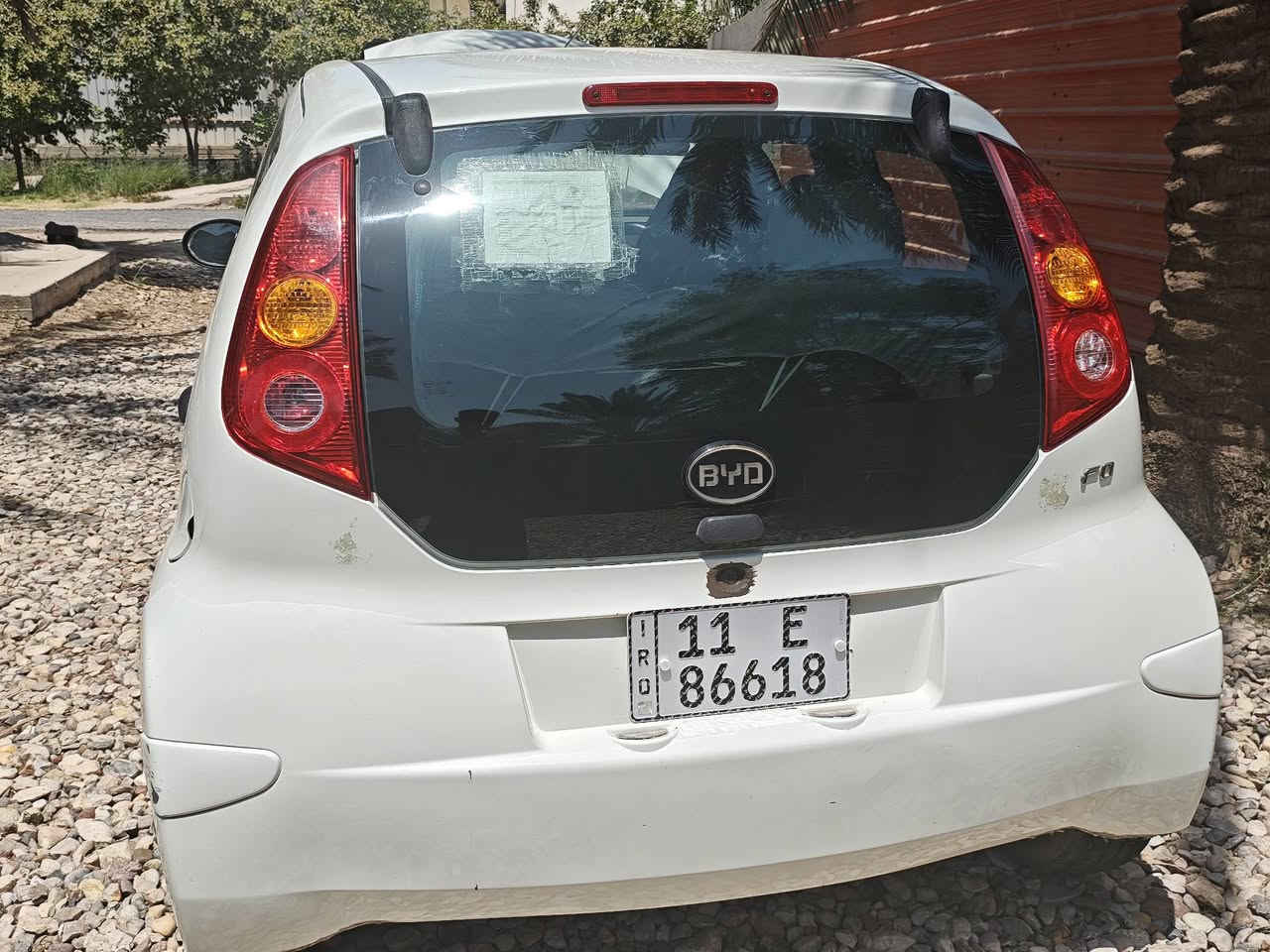 ⚫️ السلام عليكم 
⚫️بي واي دي BYD F0 للبيع 
⚫️ السيارة رقم بغداد انكليزي بأسمي
كير ومحرك بلادي 
ماشيه 105 الف 
⚫️كشر نضيف فقط طخة بسيطه في الباب الخلفية معدله بارد
⚫️السيارة كير عادي مكينة وكير نضيفات سيارة جاهزة  
⚫️تبريد تدفئه شغال
⚫️العنوان واسط صويره
التواصل والاستفسار /***********
