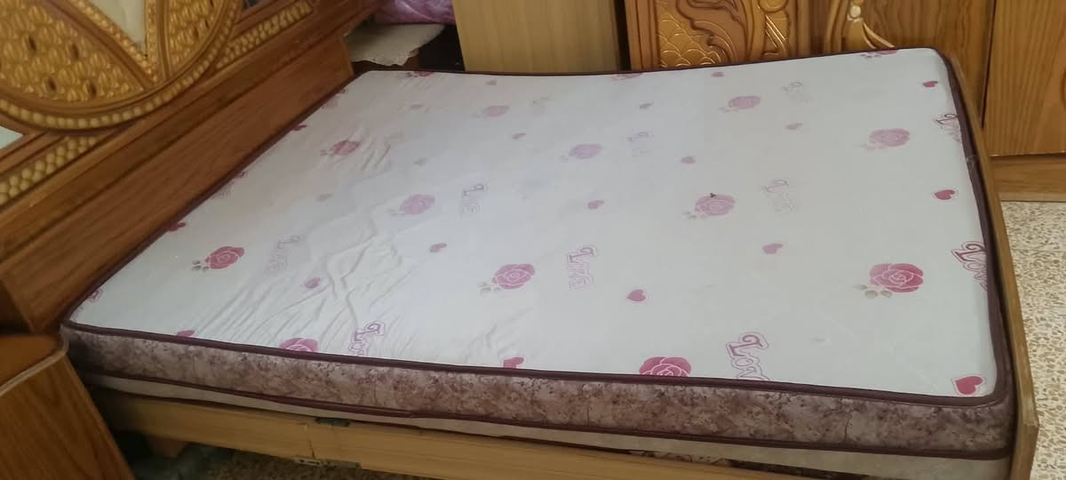 السلام عليكم ورحمة الله وبركاتة
للبيع غرفة نوم مستعملة
 ونظيفة مع دوشك سريرللبيع  750الف 
 العنوان تكريت- العلم 
لمعرفة باقي تفاصيل 
الاتصال على الأرقام 
‪***********‬‏
 ‏‪***********‬‏
