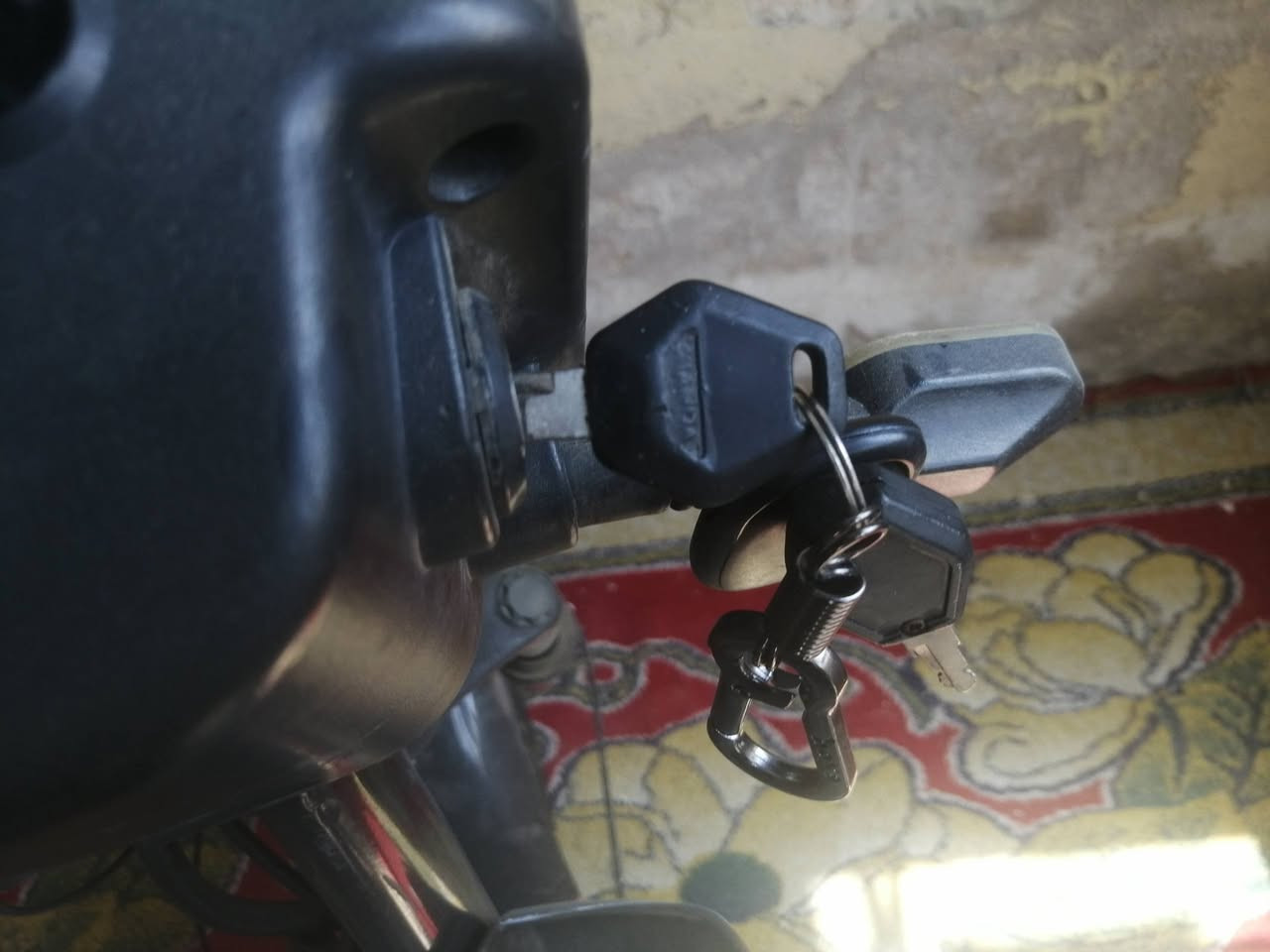 بيع مستعجل سلام عليكم دراجه شحن لايت عالي ناصي دبل شاره بطاريات 5 جدد مكان بغداد *********** متواجد خاص وتساب سعر 160 وبيهه مجال
