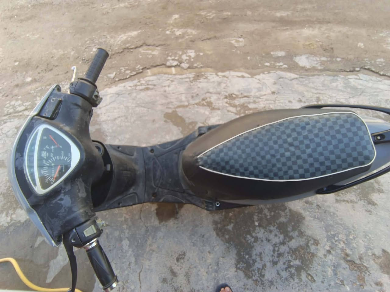 سلام عليكم دراجه ماكس عدله لبيع 
ما مفتوحه فقط 
كلاجات مبدل بيهه 
سعر 350 
رقم الهاتف ***********
