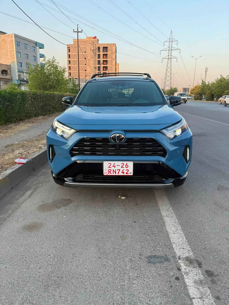 🚗 2025 TOYOTA RAV4 XSE
🛠️ الضرر: موضح في الصور
📏 عداد المسافة 2000 مايل (فعلي)
📋 حالة السيارة: تشتغل (Run and Drive)
🔧 حجم المحرك: 2.5 – 4 سلندر (هايبرد)
🔍 رقم الشاصي:JTME6RFV9SD580520

📍 موقع السياره : بغداد 
للستفسار الاتصال ***********
