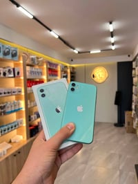 آيفون ١١ • ١٢٨GB • بطارية ٧١%