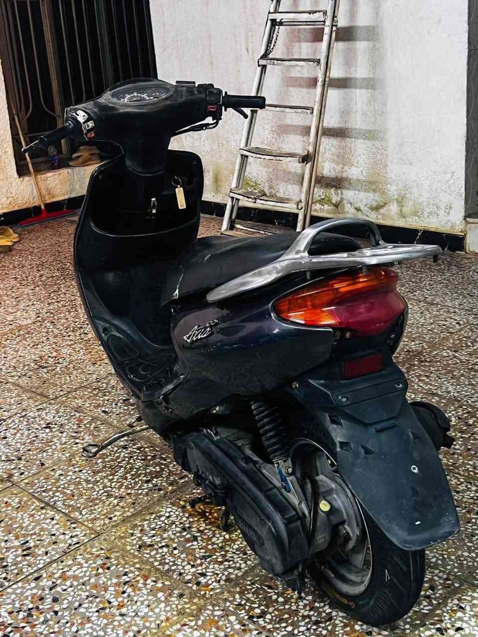 دولفين اسود للبيع
مبدل كابريتر
أريدها ب 400
شراي ***********
