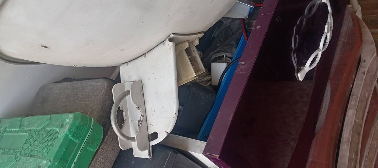 بور بيم
٥٥ الف
***********
