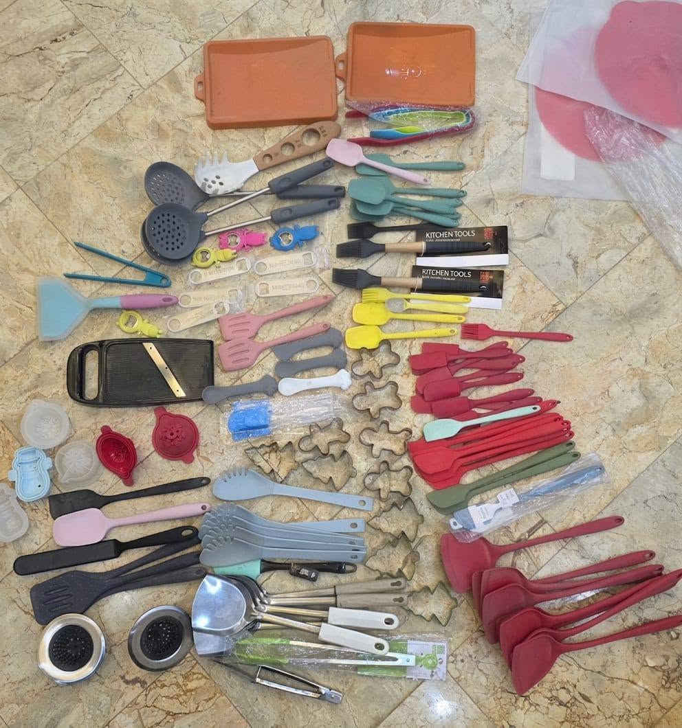 تصفية محل مطبخي عدد 113 قطعه
وسكاكين عدد 132 قطعه كلهن ماخذهن باله امزون جديد 
للاستفسار خاص او واتساب *********** غير متواجد على الفيس
