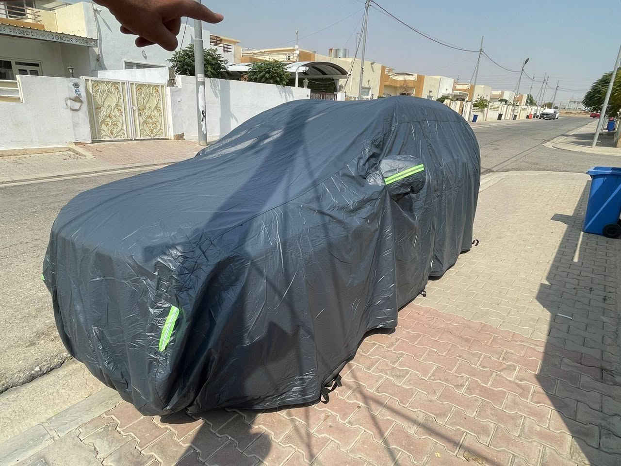 جاي حالوب 🥶 ومطر 🙀
اخذ جادر قوي 💪 مبطن طبقتين واحميها 🚗
وهم يفيد بالصيف لان عازل حراري وعاكس للشمس ☀️ 
اسعارنا تنافسية جدا 💥وجادرنا الاصلي 👌مراسلها واستاب ***********

