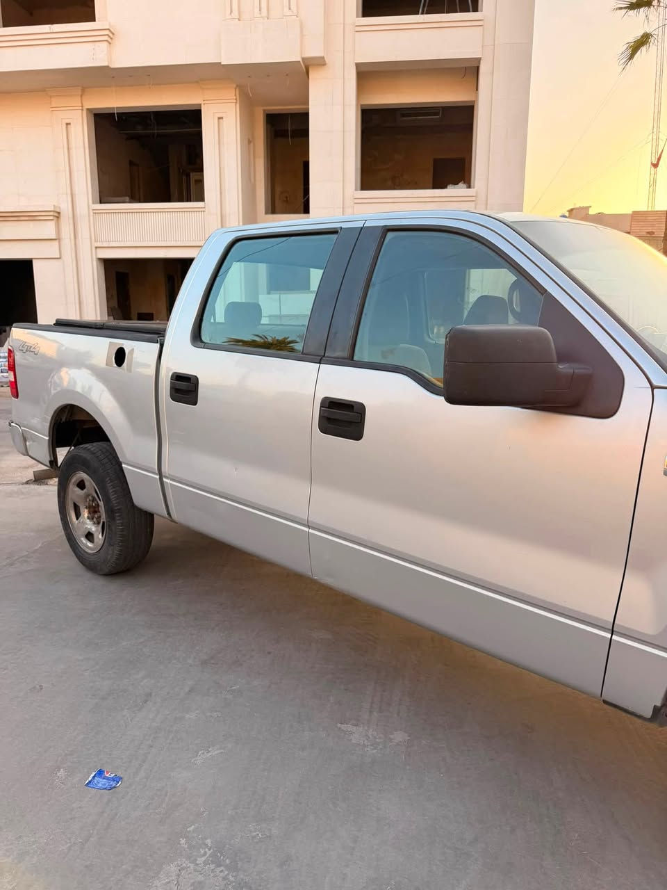السلام عليكم
فورد f150 بيع  
الموديل 2008 قبق اسود 

المكينه ٨ سلندر 
السياره مرقمة بغداد

***********
