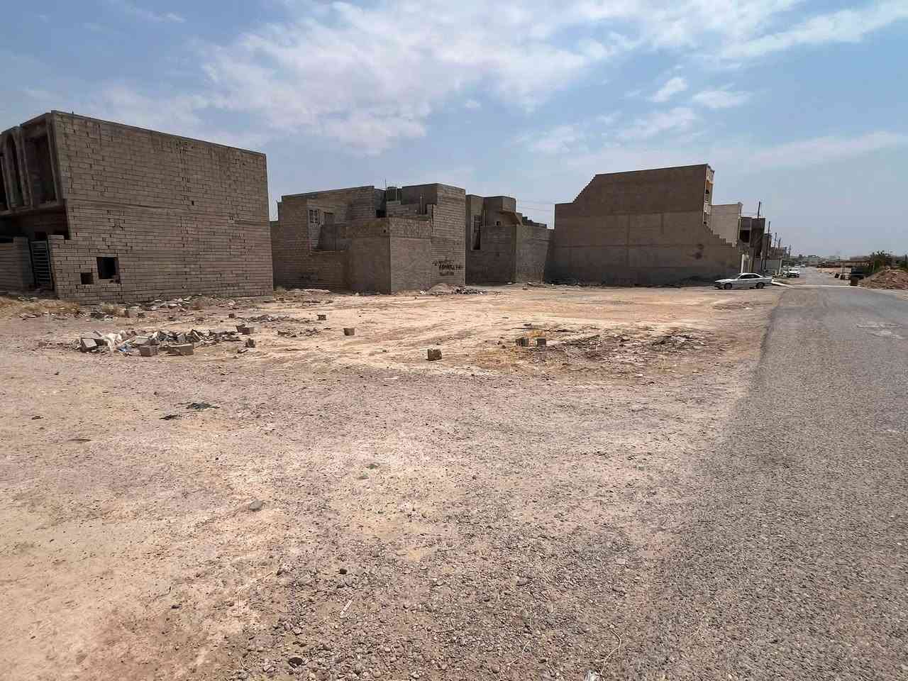 السلام عليكم قطعه ارض للبيع الديوم منطقة ال 17 الف
مساحه القطعه 200 متر / الواجه 10 نزال 20 / القطعه ركن ع شارع 30 متر 💡💡 

سكن وخدمات كامله ماء وكهرباء 👍 

للاستفسار الاتصال ع الرقم او مراسله الصفحه

***********
