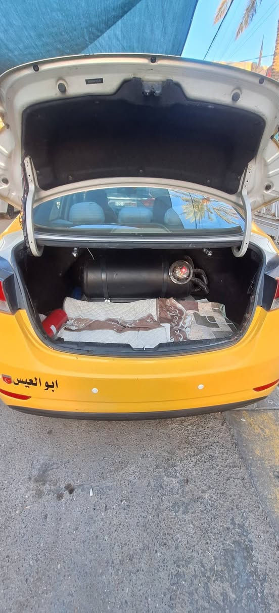السلام عليكم النترا ٢٠١٥ محرك ١٨٠٠ بانزين ومنظومة غاز للبيع السعر ٩٥ وبيها مجال للطيبين مكانها بغداد الشعلة حي الجوادين التواصل مع الرقم *********** متوفر واتساب @
