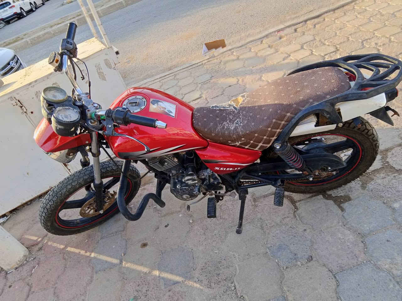 دراجه اوبامه مديال 17اصولي مروس بدراجه سكنر هم عادي ولل بيع رقمي ***********
