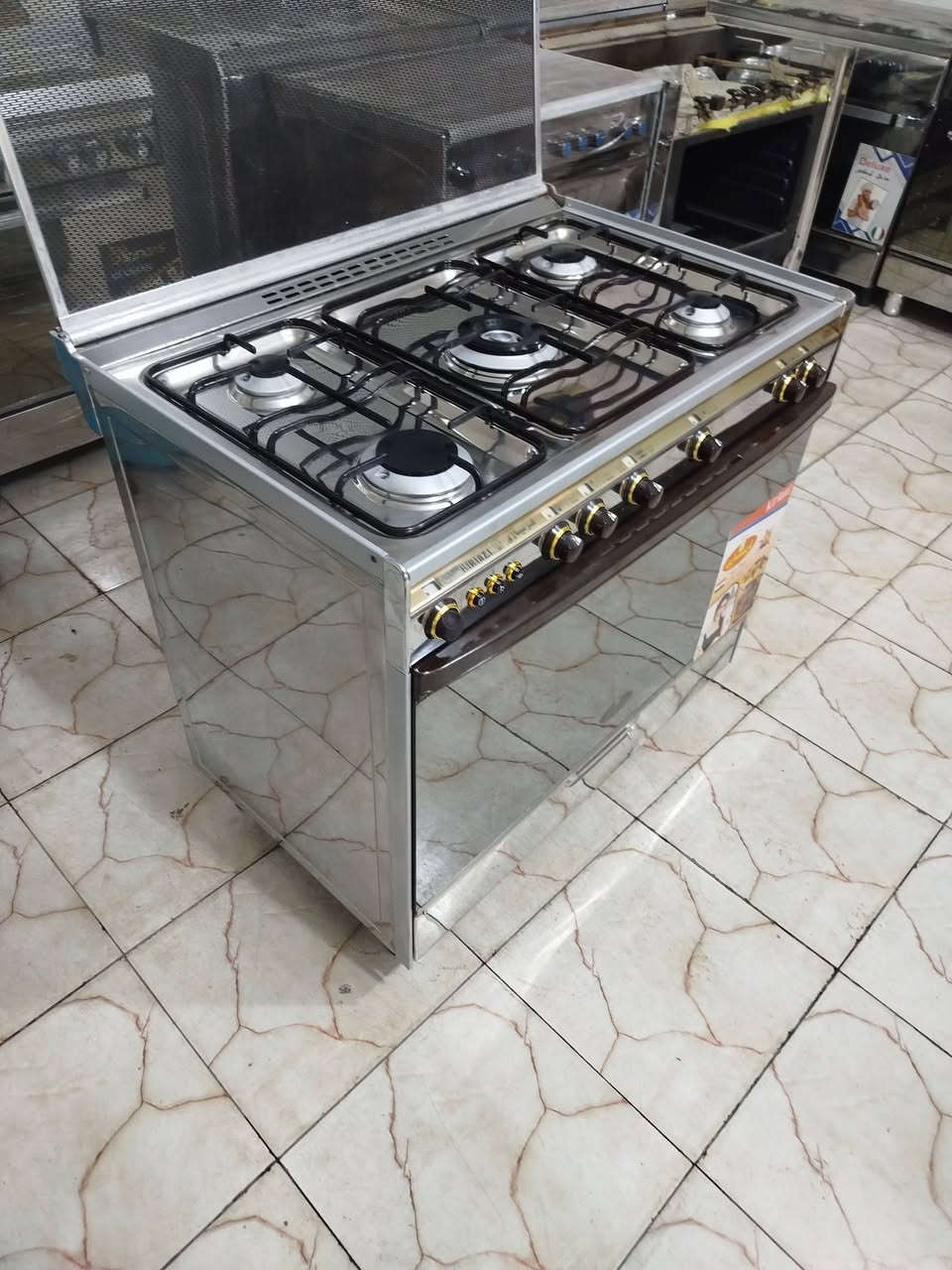 طباخ كريازي مصري للبيع عل فحص وضمان ديوانيه حي العسكري قرب تقاطع شارع ستين قرب موكب باب الحوائج سعر 280للاستفسار تصال على رقم ***********بي واتساب
