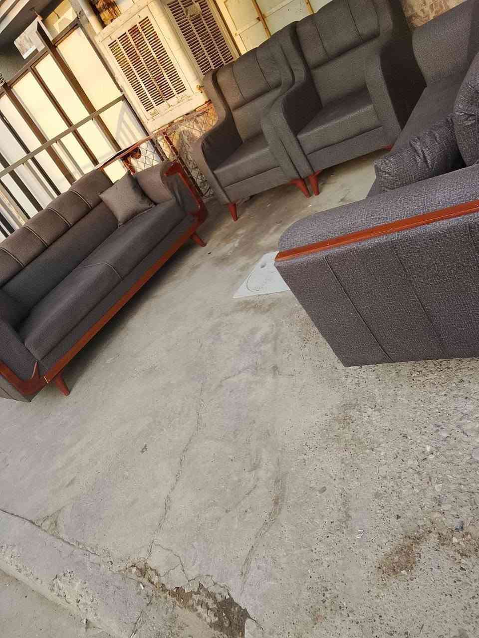 جاهز 8مقعد شغل مفول كله بلوك
