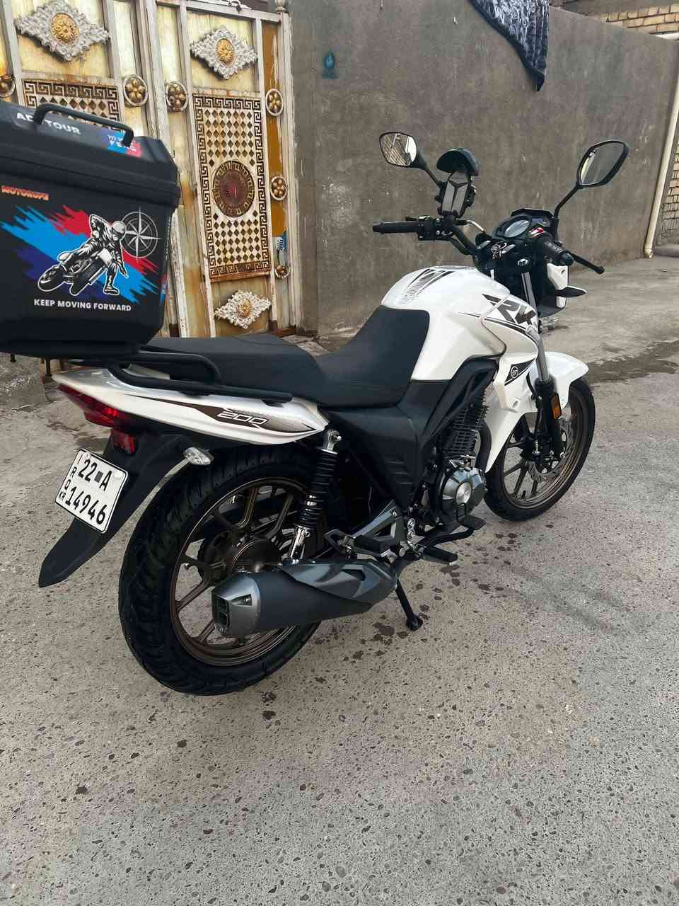 السلام عليكم دراجه ار كي مكينه 200 مودين 2025رقم وسنويه رقم  نكليزي درجه نضيفه بمعنه الكلمه سعر مليونين 150وبيها مجال اي ستفسار ***********العنوان بغداد الزعفرانية
