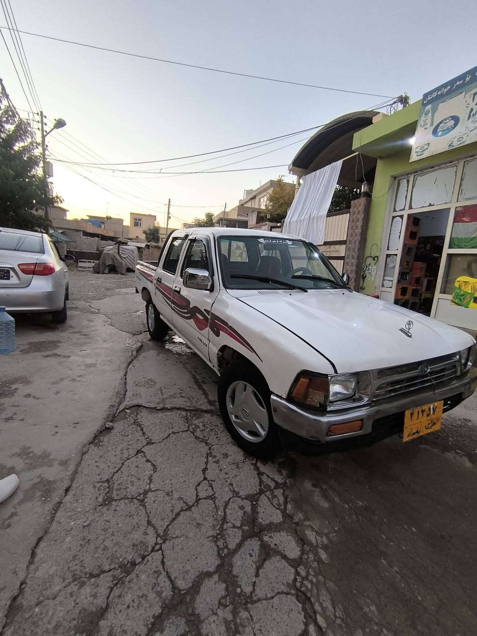 سەرەتا سڵاوی خوای گەورەتان  لێێ بێت
بسم الله الرحمن﷽
تویوتا پیکاب 1992 هەموگیانی بەشەرت مەکینەو گیڕوئەکسڵی بەشەرت ئارم پلاستیک سلیمانی کارەبای مەزبوت بی مسروف بی ڕڕزیوە خایسات
شوێن کەلار   ::ژم :::***********
سوپاس ئەدمین 🌹
