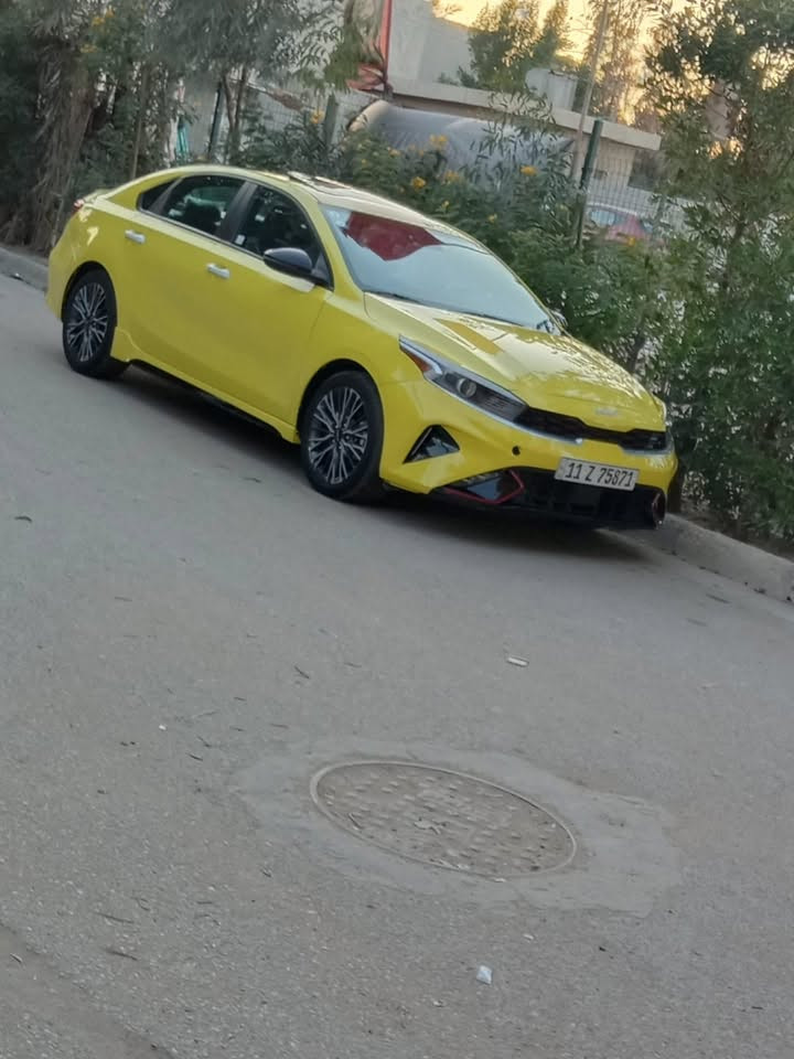 السلام عليكم كيا فورتي وارد امريكا موديل 2024 جي تي لاين اصفر ليموني تبديل جاملغ وبنيد ارباك بردة فقط تخم تاير دوشمة ماشية 30 منظومة غاز جديدة مكان بغداد 
السعر 145 بيها مجال 
***********
