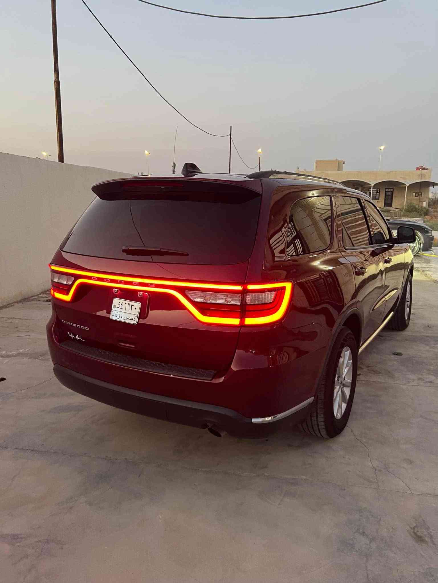 السلام عليكم دوج دورنكو 2024 بصره شهداء 
مواصفات SXT فول مواصفات رادار امامي رادار جانبي فتحه صقف حساسات شاشه أندرويد تدفئه بل كشنات وا في الستيرن اللون كرزي الحادث جاملغ وبنيد بدون اي دواخل طلع باب صبغ من امريكه كلير سياره بيها هواي مواصفات ما مذكوره المكينه مبدله بساتم 14 بانزين عادي سياره صارلها 20 يوم من داخله سعر 235 رقم تلفون *********** البصرة, العراق
