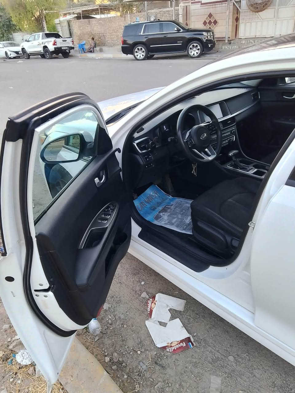 🚗 كيا أوبتيما 2019 - وارد أمريكي (كلين) 🚗
​✨ المواصفات:
• الموديل: 2019
• الضرر: كلين بدون حادث 💯
• المحرك: 2400cc
• الرقم: أربيل (تحويل أو وكالة)
• الموقع: بغداد 📍
​💵 السعر:  ($14,500) وبيه مجال بسيط
​📲 للتواصل: ***********
