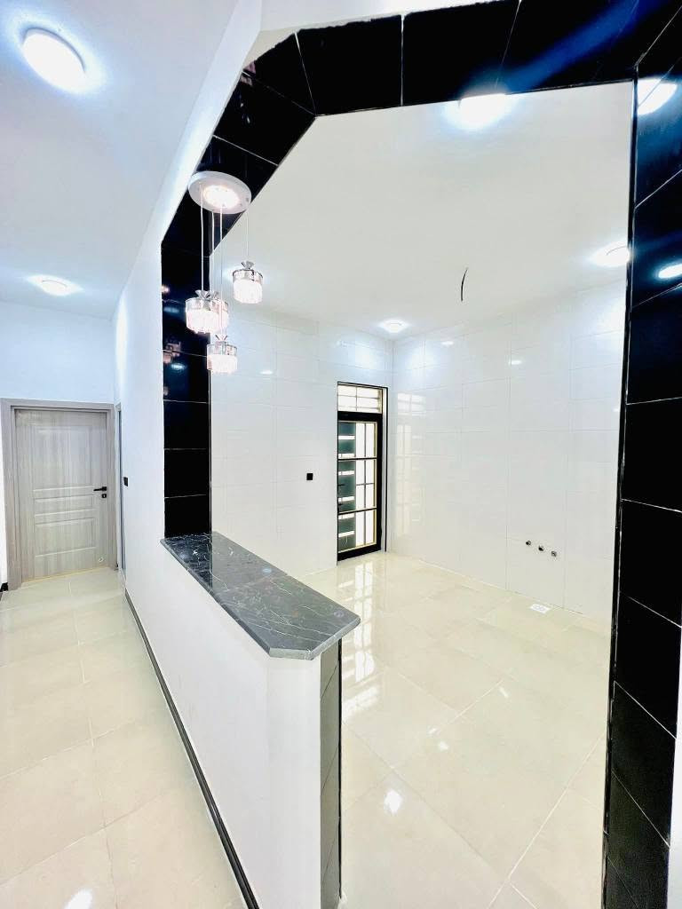 100 متر🏚️🏚️ السعر 43 💸💸 مع المجال
بالنجف شارع الصب مقابل قرية الغدير شارع الصب# عمود ٣٢١ يم السوك مباشر

أتصل وتدلل *********** وأتساب 📞📞
