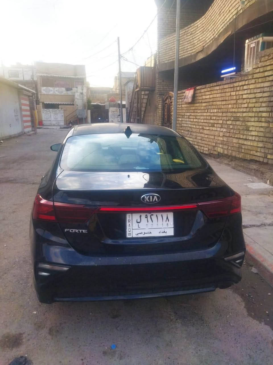 السلام عليكم 
كية فورتي 2020 معوقين هسة خلصت المدة صارت حرة الي يشتري يحول مباشر
حادثها جاملغ وبنيد وصورة الحادث بالنشر والقمارة فقط كلير من امريكا  الباقي مكفولة 
كير مكينة تبريد صدر مكفولة 
عليها غرامة مليون علية اني اقطعة من السعر 
سعرها 108وبيها مجال 
***********

نص مكتوب في الصور:
- +964 781 677 2409
- 8 صور
- كيا فورتي 2020 FE أسود
- 2.0 لتر 4 رقم تعريف المركبة:
- 3KPF24AD5LE225426
- العرض النهائي: 2150$
- المزاد: كوبارت SOLD