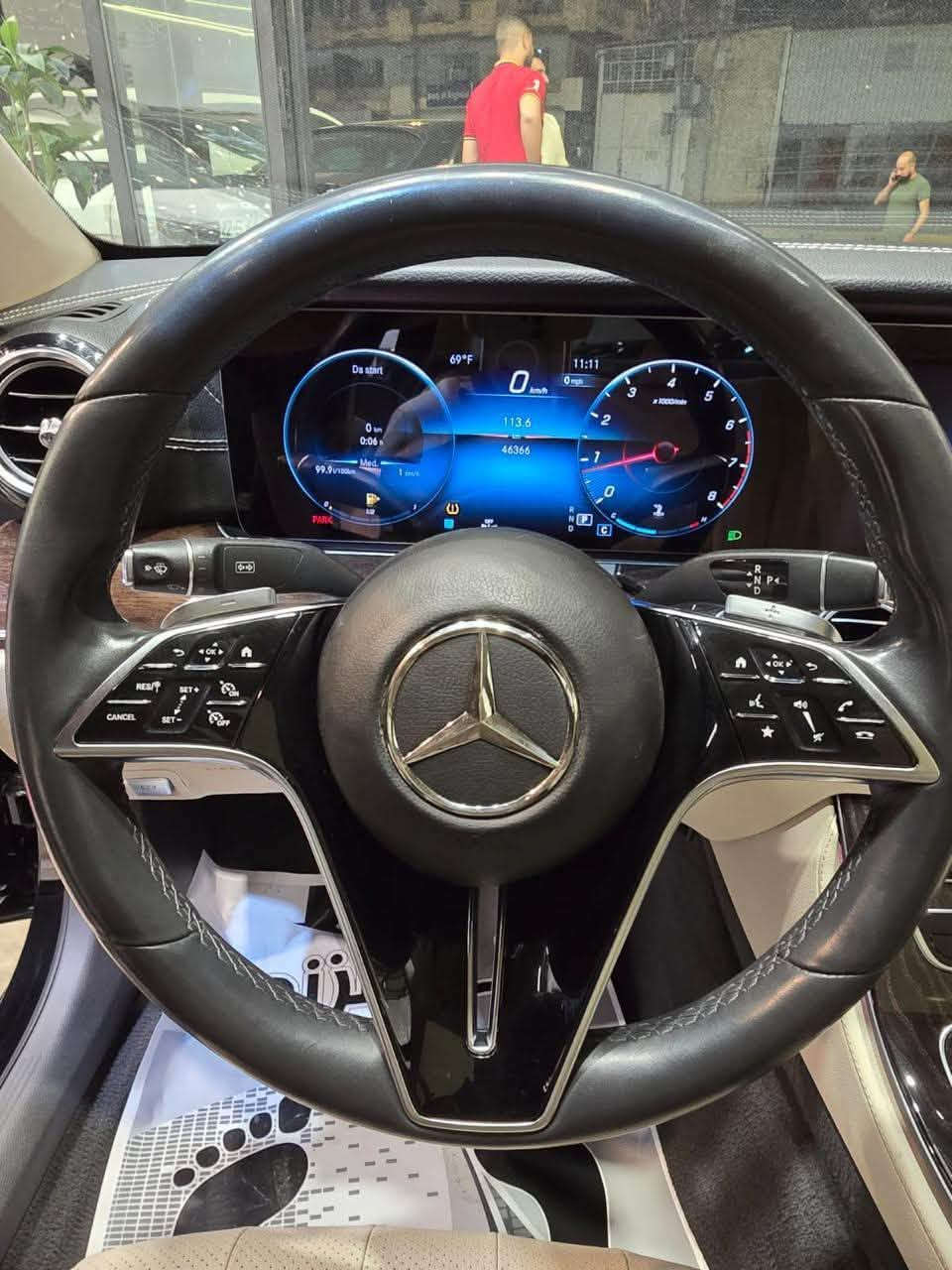 مرسيدس E350 • وارد امريكي • حادث بسيط