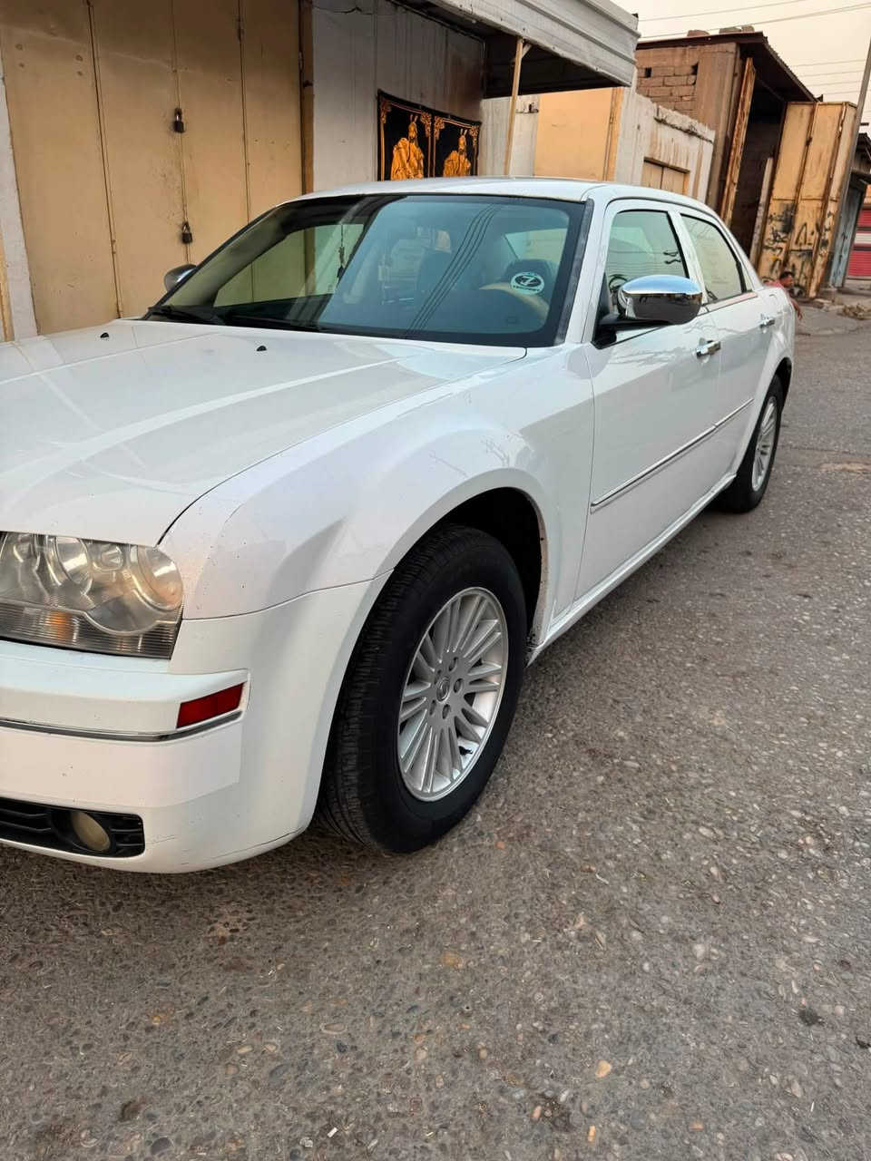 سلام عليكم اوباما للبيع 10 اصل رقم بغداد مكاني بلعماره ***********
