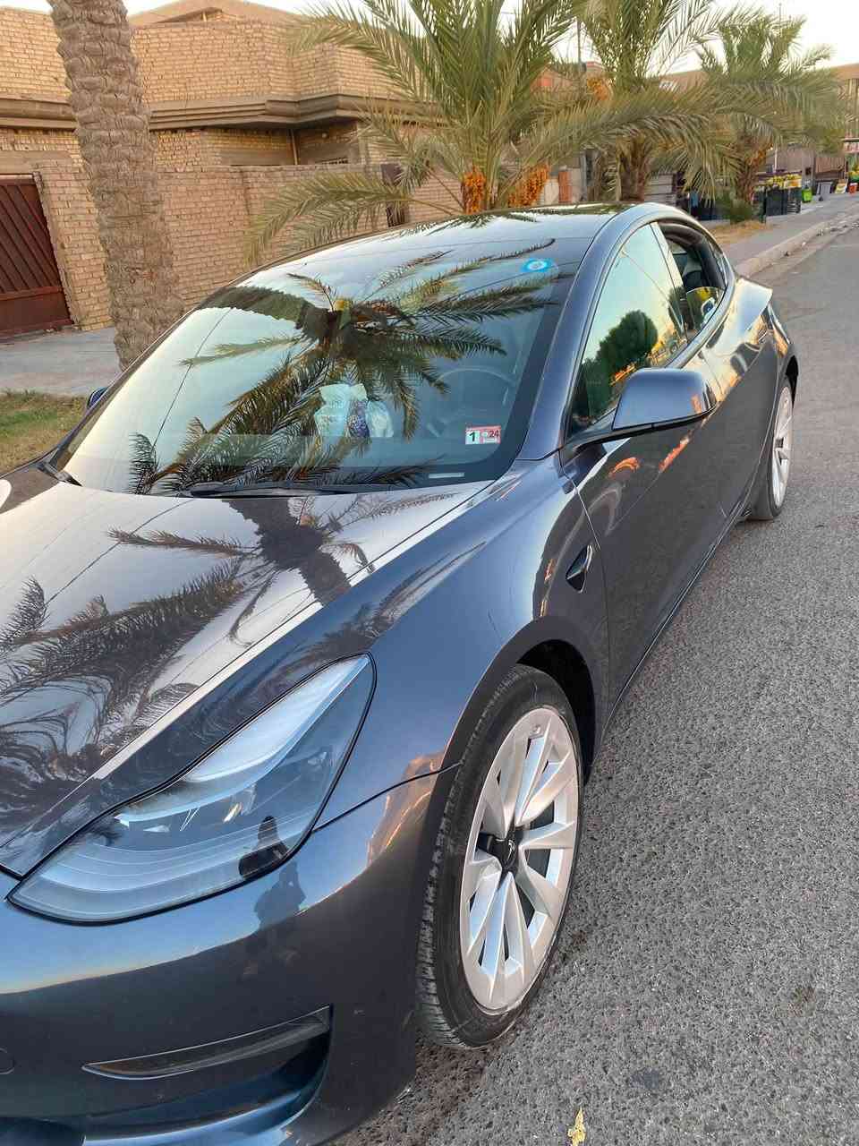 سلام عليكم حبايب
تيسلا 3 موديل 2023 تك ماطور بسعر مناسب
حادثها بسيط ومرفوق بالصور رقم بغداد الجديد
بيها 4 قطع كلير من امريكا شرط بدون دواخل والايرباكات كلها سليمه ولا برغي مفتوح بالقطع
كلها بلاديه والبجم كبس ولا قطرة صبغ
ماشيه 51 mil //اونلاين ومحدثه اخر تحديث بالعربي ومربوطه ع تطبيق تيسلا +الصدر جديد شرط الفحص
باسمي هزه وسنويه بعدها + شاحنتها الاصليه+ادبتر
البطارية والماطور كفاله وشرط الفحص 
السعر 138 مكاني الفلوجه
*********** وموجود واتساب وماسنجر
واعتذر عن الاطاله🌹
