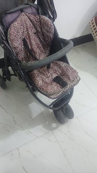 عربانة • أطفال