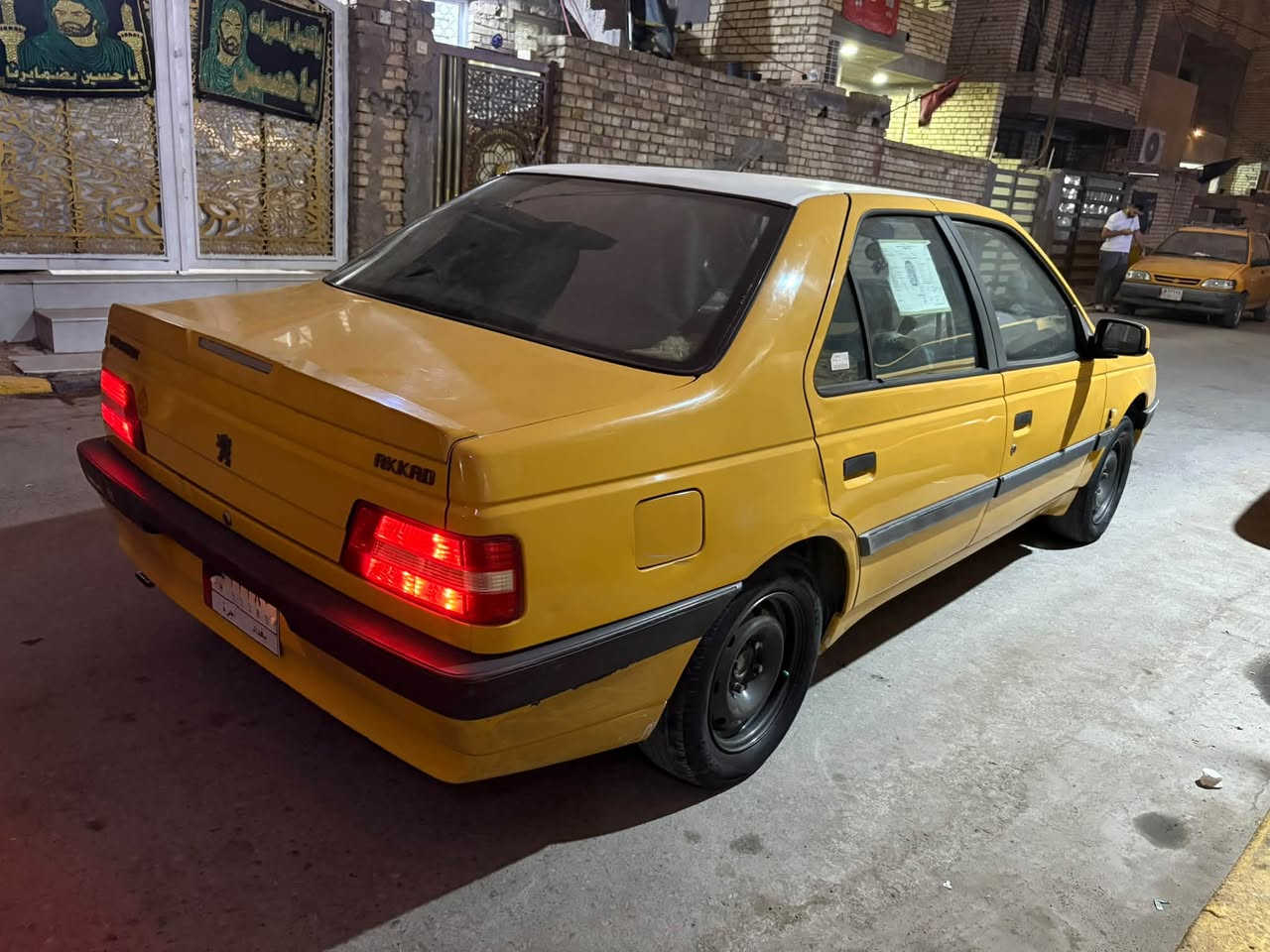 بيجو لميس • ٢٠١٦ • قطعة صبغ