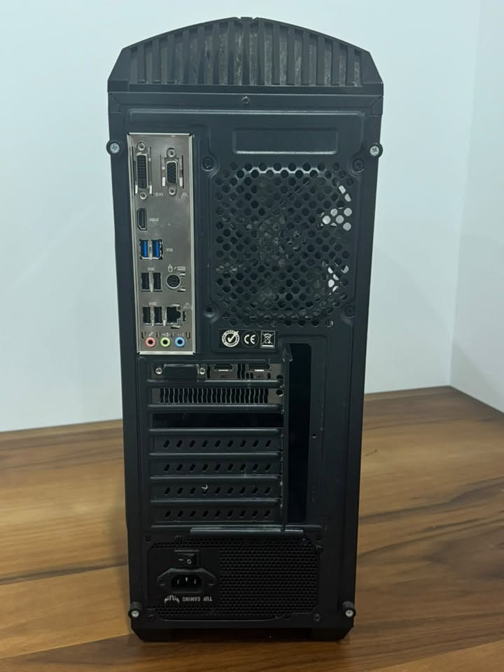 السلام عليكم (تجميعة للبيع)
•كرت الشاشة: GTX 1050 Ti

• المعالج: i3-10100F

 • الرام: 2x8 DDR4

 • التخزين: لكسر 1T SSD M.2 

 • المذربورد: H410

 • الباور: ASUS 550W

================

(السعر 475 ألف)

================

للتواصل واتس: ***********

