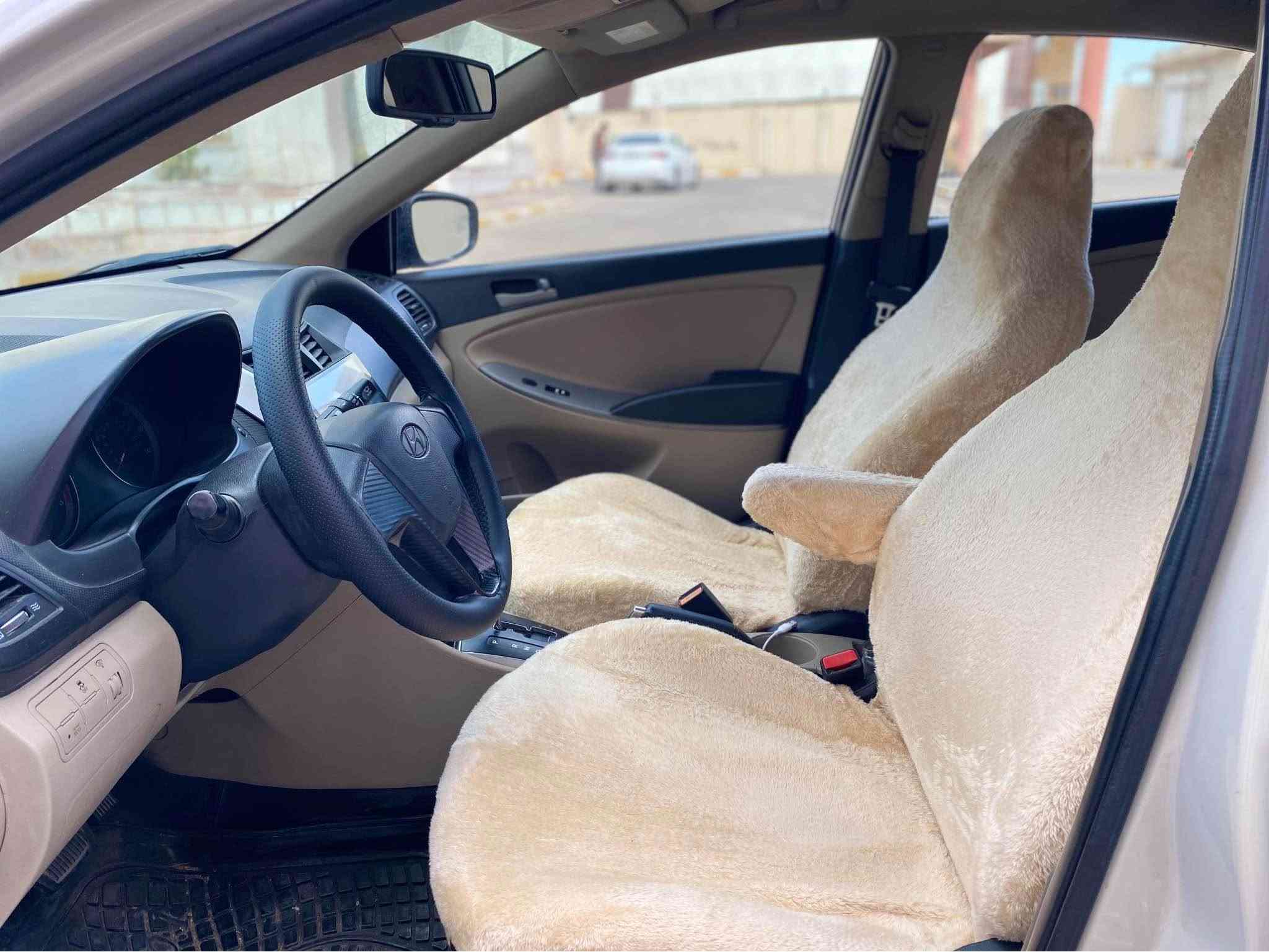 Hyundai,Accent
موديل,2017 سيارة صفحة صبغ وبولند صورة حادث موجود. بدون دواخل بدون اربك. ماشي ١٣٢الف 
گيرمحرك مامفتوح شرط. 
سياره هزه سنوية كولو جديد تحويل شرط 
سيارة موجود عقرة. سعر80ورقة مجال 
رقم واتساب.***********
رقم. زين.*********** اكر, نينوى
