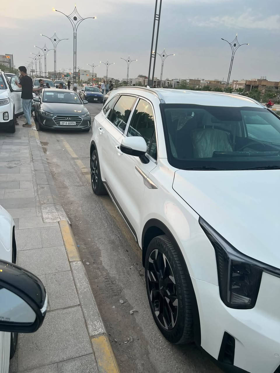 سورنتو مديل 24 ماشيه 26مكفول كفاله عامه ويل 20 مرقم بغداد استفسار أو اتصال ع الرقم ***********
