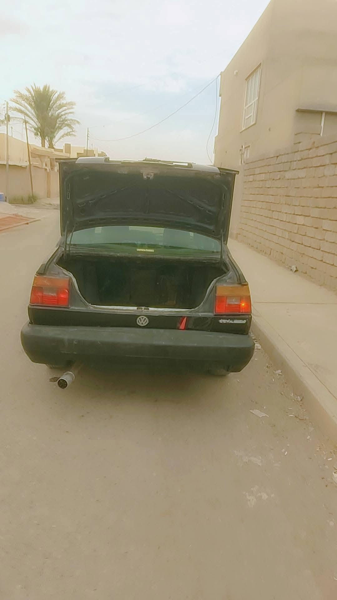 السلام عليكم للبيع جيته برازيل رقم صلاح الدين الماني سنويه عضم عاج شرط تحويل وكاله گير وتماتيك ومحرك شرط المحرك 08 السعر 20 ورقه وبيها مجال المكان صلاح الدين قضاء الشرقاط الشراي يتصل ***********
