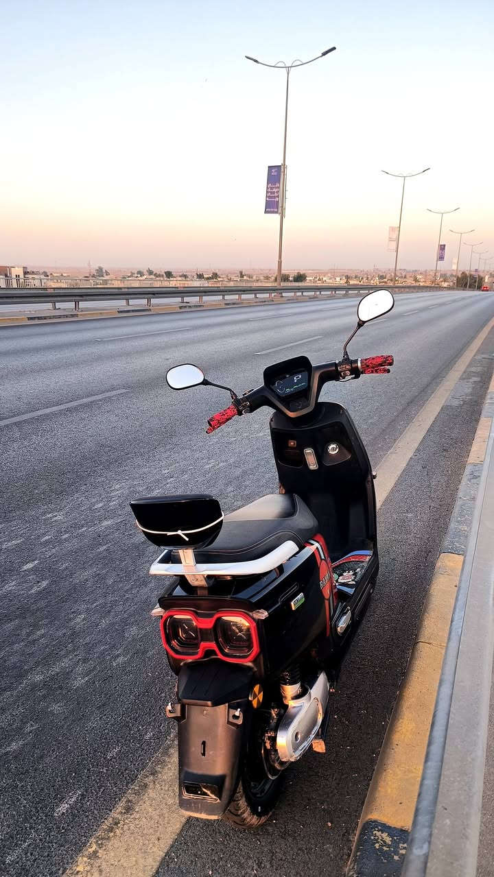 سلام عليكم ماطور 🔥 RAYAN
معروف اكيد سراعه 60 / ملف 1200 
بطاريه عدد 6/ ما شاء الله المطور ما ناقصه برغي 
نضافه 100/100 موديل 2024/11 
السعر 860 بي مجال حك جيتك مكاني موصل قوسيات 
*********** بي واتس
