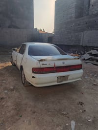 كرسته نفخ • مكينة ستة • تايرات جديد