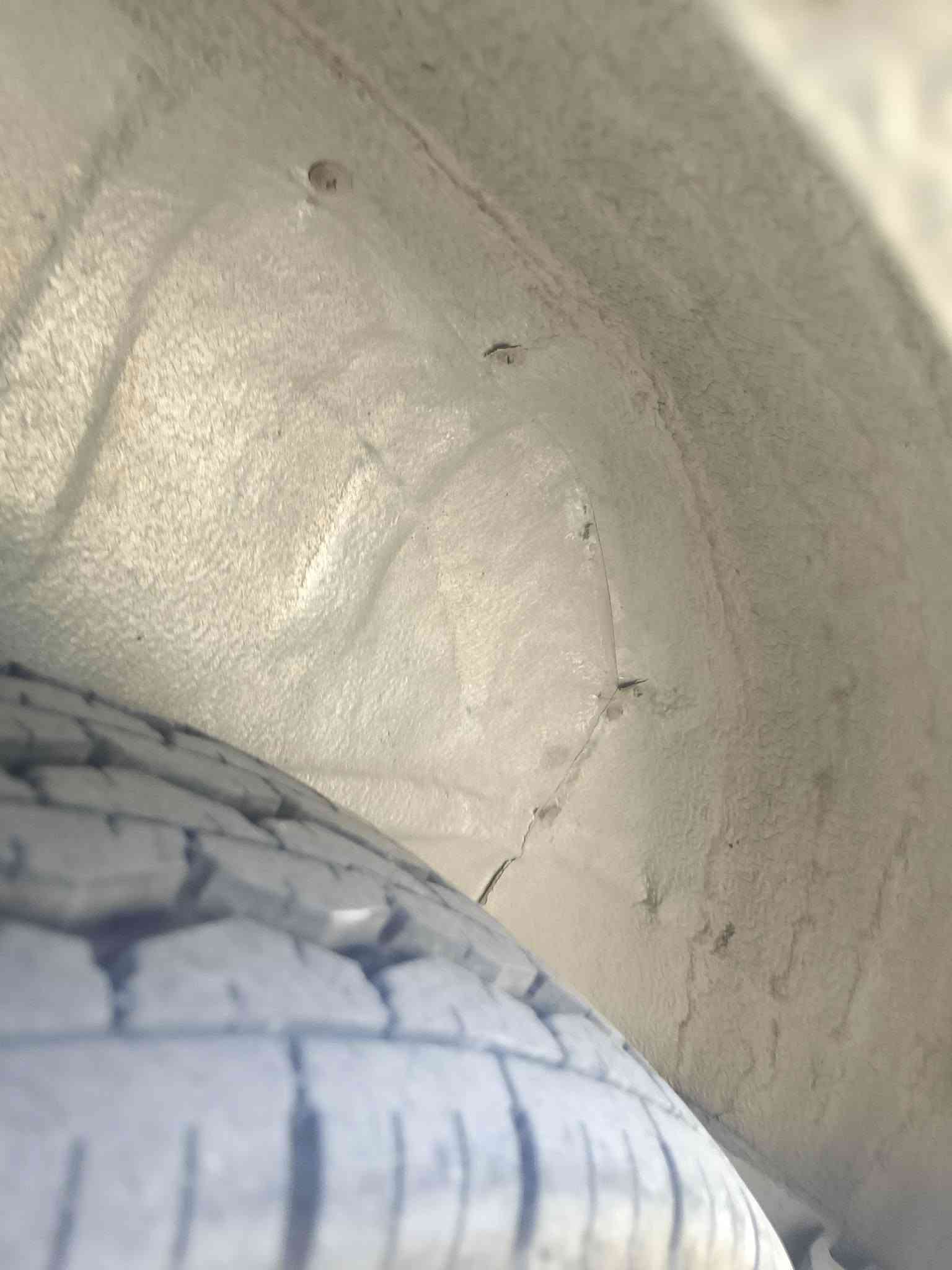 سياره ما مشتغله عبريه اتحدى واحد شايفه ع الخط
خطه حسنينه باب الشرقي 
موظف أروح بيه واجي سياره مال جناي 
تبريد شغال سيرفز ما مشتغل شئ بيه مغلفه جاملغات 
بيه صوت مشط استيرن بس شغال ما بيه شئ  
مكاني بغداد الحسينيه 
***********
سعر 115
