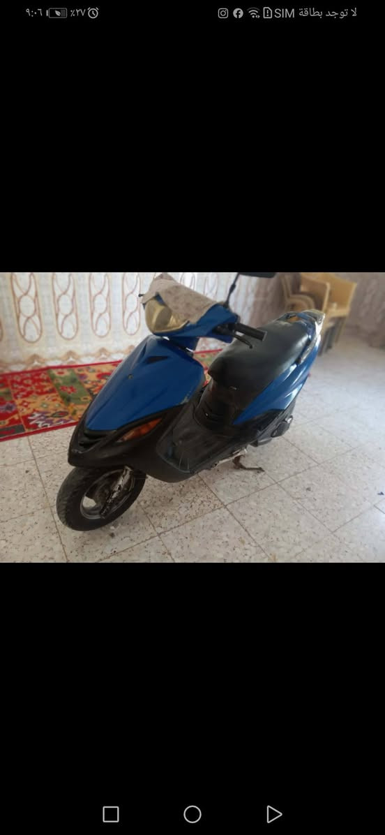 سلام عليكم.
سنكس 140. كامله مكمله نكره سلف. مابيها اي نقص مكان ديالئ خان بني سعد 

 سعر 400 

الشراي بي خير ويدلل. ***********
