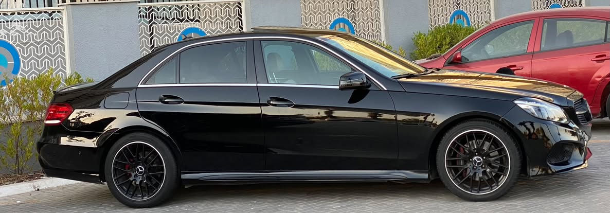 تحيه طيبه اللهم صلى على الحبيب محمد 
للبيع او مراوس  مارسدس 2016السياره فول فول مواصفات السياره حادثه كلش بصيط خشوم جاملاغات وربع بنيد كشنات كهرباء خزن  شاشه ابلاديه  تحكمات ستيرن گير تعليك تحكمات شاشة برده خلفية كهرباء  فتحة سقف رقم بغداد تحويل ثاني يوم والسياره خير من الله وبلعافيه عل ياخذه مكاني بغداد العامريه ***********
السعر 173$ وبيه شي بصيط
