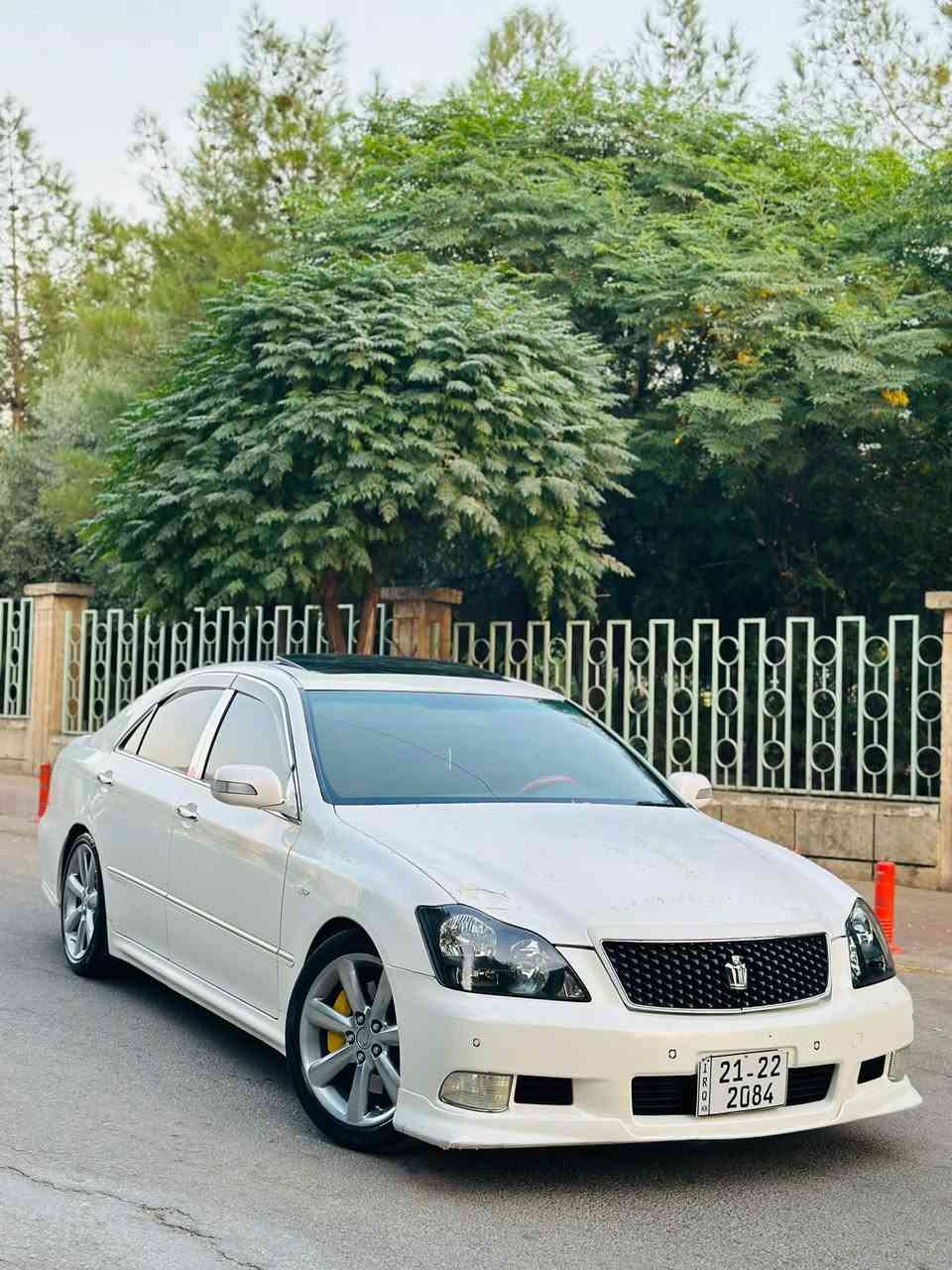 سەرەتا بەناوی خوا
شاهینە بڕاوە بڕاوە 184
سەیارەکە کۆدی هەیە 
3دوگمەی فول فول
جڵد هیتەر سڵاید 
فۆرمیکا سور سوکان عەزەڵە 
ئاوێنە ئیشارەت 
پێشو دوا حاسە 
تەبرید ساردو گەرم بە شەرت 
گێرو مەکینە بە شەرت 
کارەبای بە شەرت 
دەعمو لێدراو کەڤەر بە شەرت 
تەقەو رەقە بە شەرت سەیارەی ماڵە هی مەعرەز نییە 
ژ.***********
ژ.***********
ئەدمین❤️
