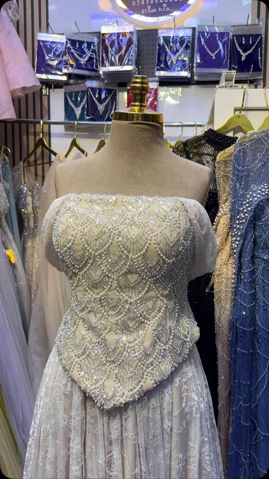 ازياء الحدراوي • بدلات • فساتين