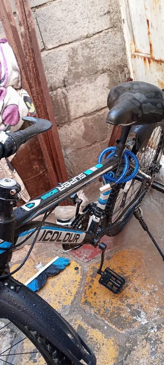 🚴‍♂️ للبيع او مروس بناتي: بايسكل رياضي نظيف وبحالة جيدة جداً 🚴‍♂️
بايسكل جاهز وما ينقصه شيء، كير وتبديل النمر كله شغال ونظيف.
⚙️ المواصفات:
الماركة: ICOLOUR (Super Boss)
الحجم: 26 ونص
السرعات: 7 نمر
نظام التبديل: ماركة Shengda
البريكات: ديسك (أمامي وخلفي)
المرفقات: ستاند (جك) للوقوف + جاملاغات جدد
📌 للتواصل والسعر:
السعر: [ 70 الف وا بي مجال بسيط بي مجال بسيط]
العنوان: [ نجف الاشرف لا يوجد توصيل]
رقم الهاتف: [ *********** ]
للتواصل: يرجى المراسلة على الخاص أو على الواتساب على الرقم المذكور النجف, العراق
