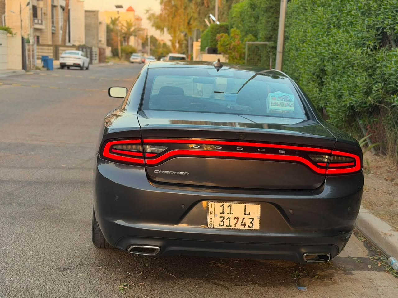 السلام عليكم جارجر 23 بيع مراوس
سياره حادثها سطحي جاملغ تبديل + بنيد صبغ 

ايرباك سليم بلادي 
SXT 
لا شاصي بيها ولا لغد كفاله 

موصفات SXT معروفه 
مفتاحين 
بصمه 
قطعتين تبريد 
تشغيل عن بعد 
كامره 
شاشة كبيره 
ثلاث أنواع قيادة 
كرسي كهرباء 
داخل مخمل 
ليد زنون لايت زنون بلادي 
ويل اصلي بلادي 
شخوط مابيها السياره 
كلش كلش نظيفة مال بنيه 
سعر 22,000 
يعني 220 ورقة 
مجال بسيط بيها 
موقع اليرموك الي يحب يجي يشوفها 
***********
