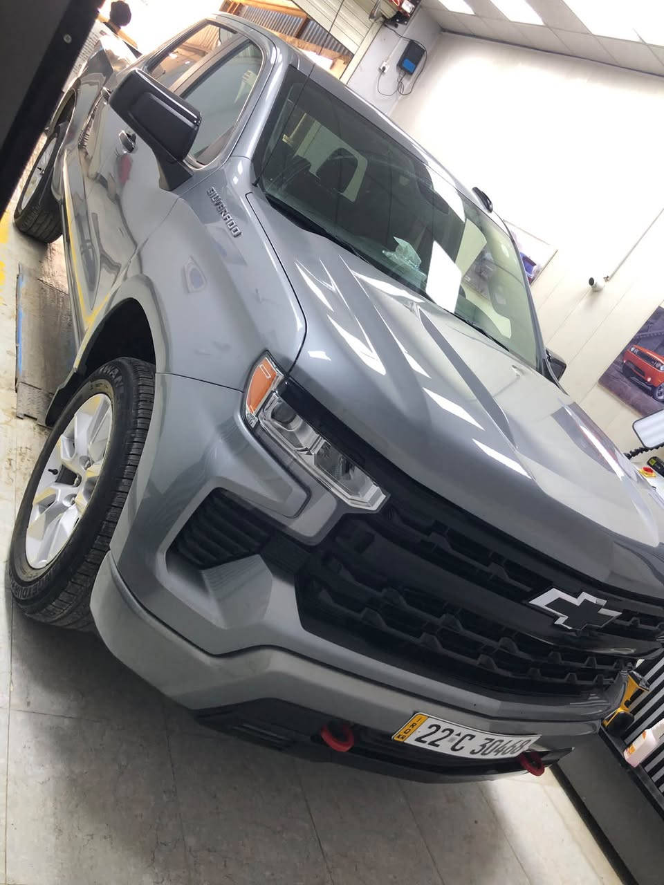 سلام عليكم
سلفرادو 2024 امريكي 

بسعر مناسب جدآ 300ورقه بيها مجال 

لون مميز فضي 

كلين تايتل فقط بارد بصيط جدآ بخشم البونيد 

بدون دواخل 

السياره مواصفاتها معروفه 

كير علاك المرغوب 

كشن السايق كهربائي 

تحكمات ستيرن كامله 

تو ويل 

شاشه كبيره 

عداد ساعه + شاشه وسطيه 

ويل كب كروم بلاديي مال شركه 

لايتات زينون 

بلاجكتورات زينون 

بصمه تشغيل 

تشغيل عن بعد 

دوسات جانبيه + غطاء حوض 

قطعتين تبريد 

كراسي مخمل 

ابل كاربلاي بلادي 

بعد بيها مواصفات 

السياره محرك 4 سلندر 2700 توربو🚀

السياره شلعتها كلش حلوه 

كير مكينه شرط 

تبريد تتدفئه كلو شركه صدر امامي خلفي جديد 

رقم اربيل دولي بأسمي شرط التحويل سنويه وهزه جدد 

مكاني صلاح الدين تكريت او بيجي

تفاصيل اكثر 

اتصل *********** متواجد 24ساعه واتس اب فقط 

حياكم الله
