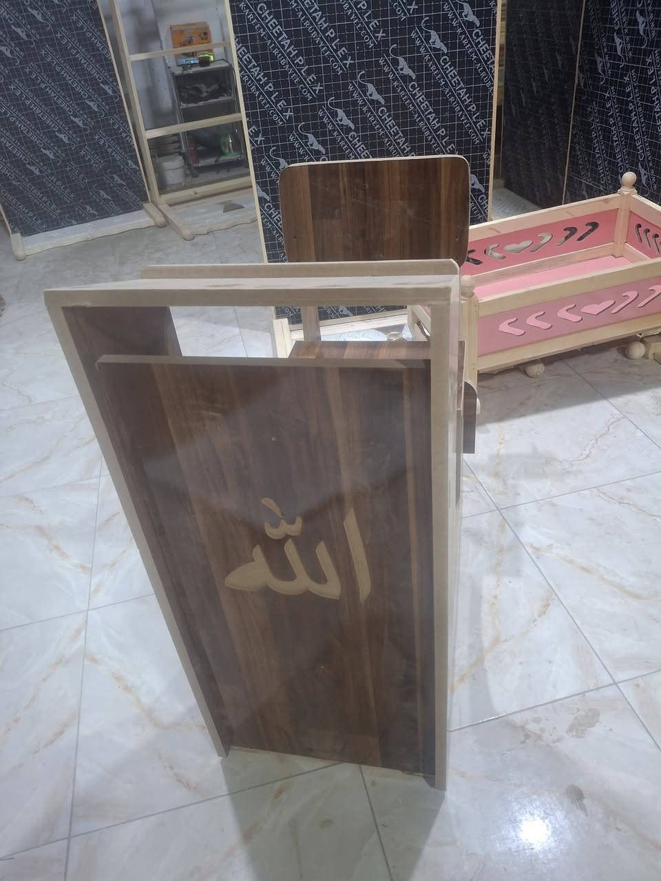 كاسر الأسعار ب 35 الف فقط 
كرسي صلاة خشب يتحمل أوزان ثقيله 
الشطره شارع المجلس البلدي مجاور عيادة الدكتوره سناء ام الجلديه 
ابو نور لتجارة الأثاث ***********

