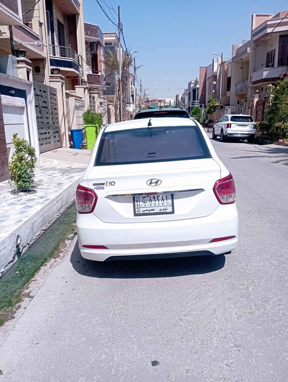 هوندا I10 موديل 2016 بيها شبر بل دوسه صبغ  السعر 82 وبيها مجال بسيط 
***********
