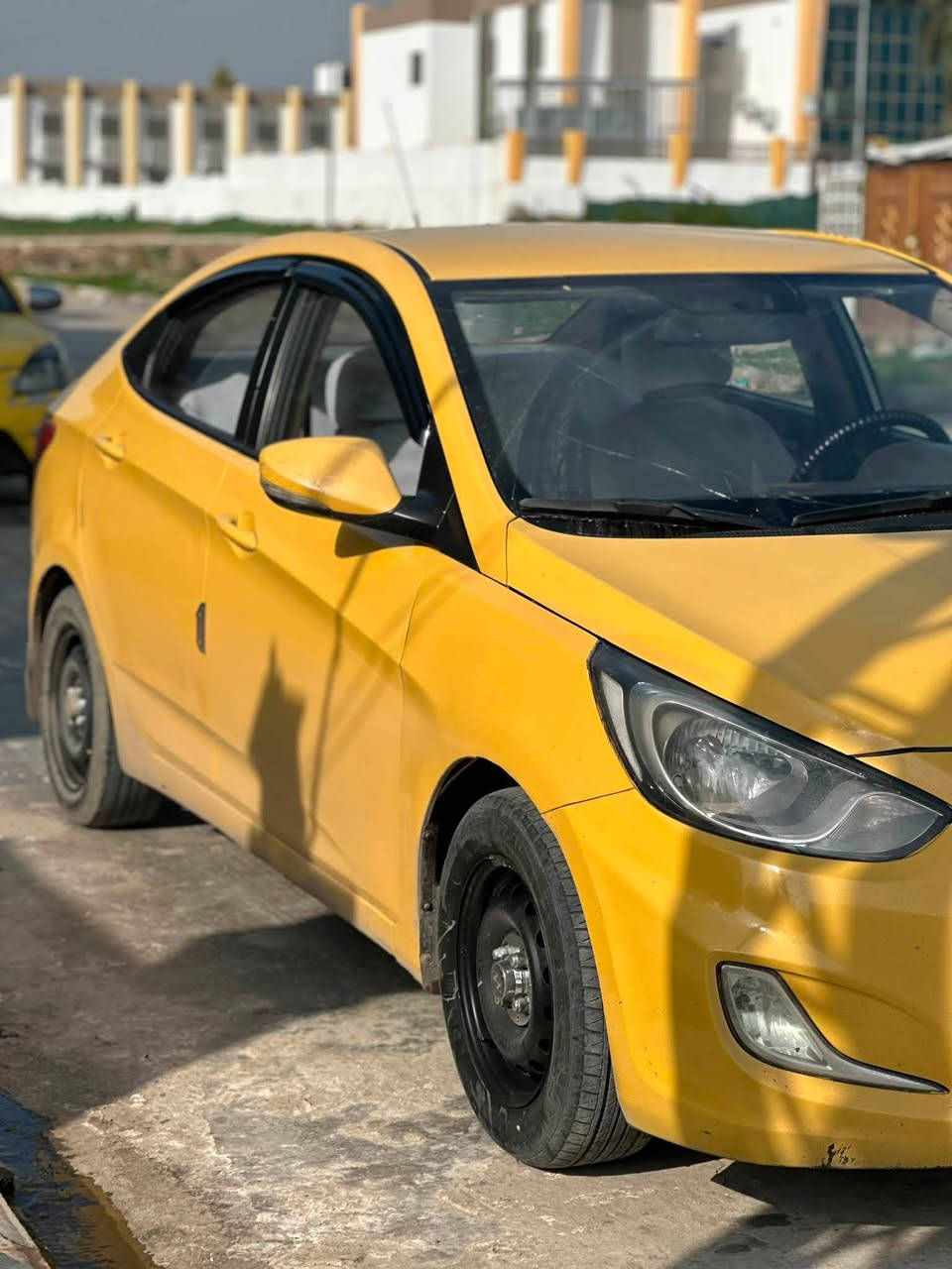 السلام عليكم
اكسنت مضلع 🛑 
موديل 2015 رقم بغداد مشروع وطني 
تحويل بلموصل تريد وكاله تريد تحويل 
محرك وكير شرط محرك جي دي اي كير اي تي 
وارد كوري ضرر مابيها بس تلقيطات مال تكسي بيع مستعجل ادفع سعر 
هاتف ***********
