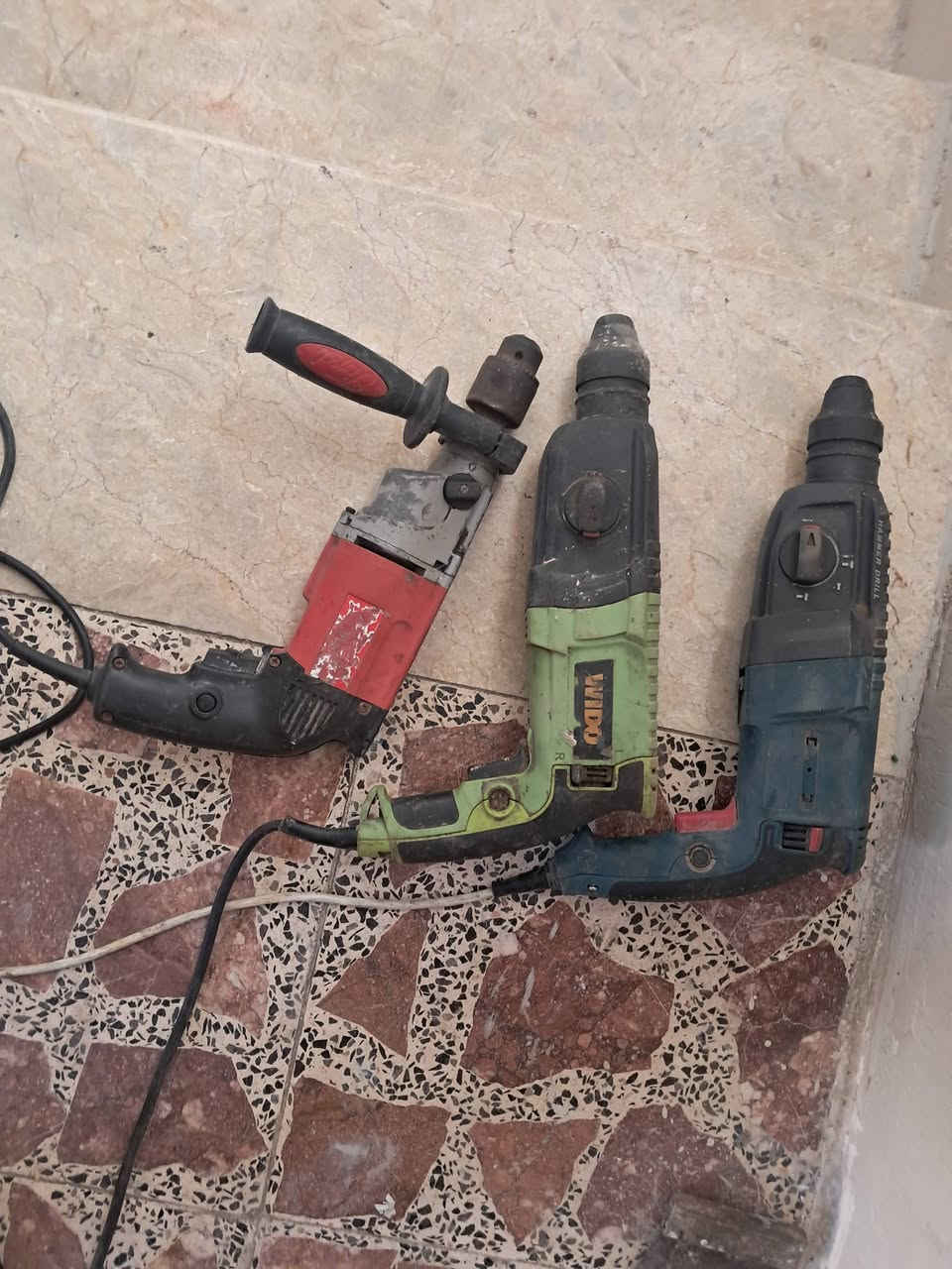 السلام عليكم كلمن وسعرهه مكان مدينة الصدر للاستفسار خاص او الاتصال يوجد توصيل ***********
