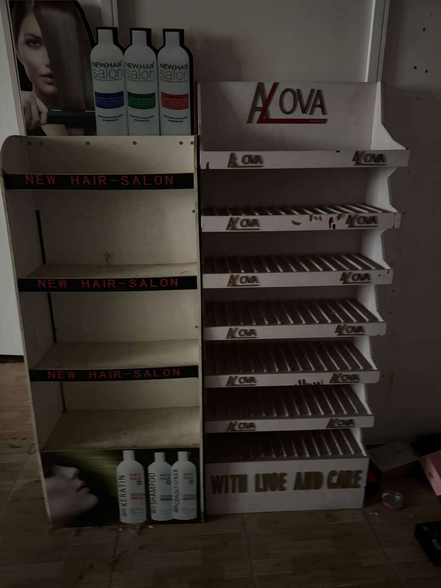 للبيع • كامل