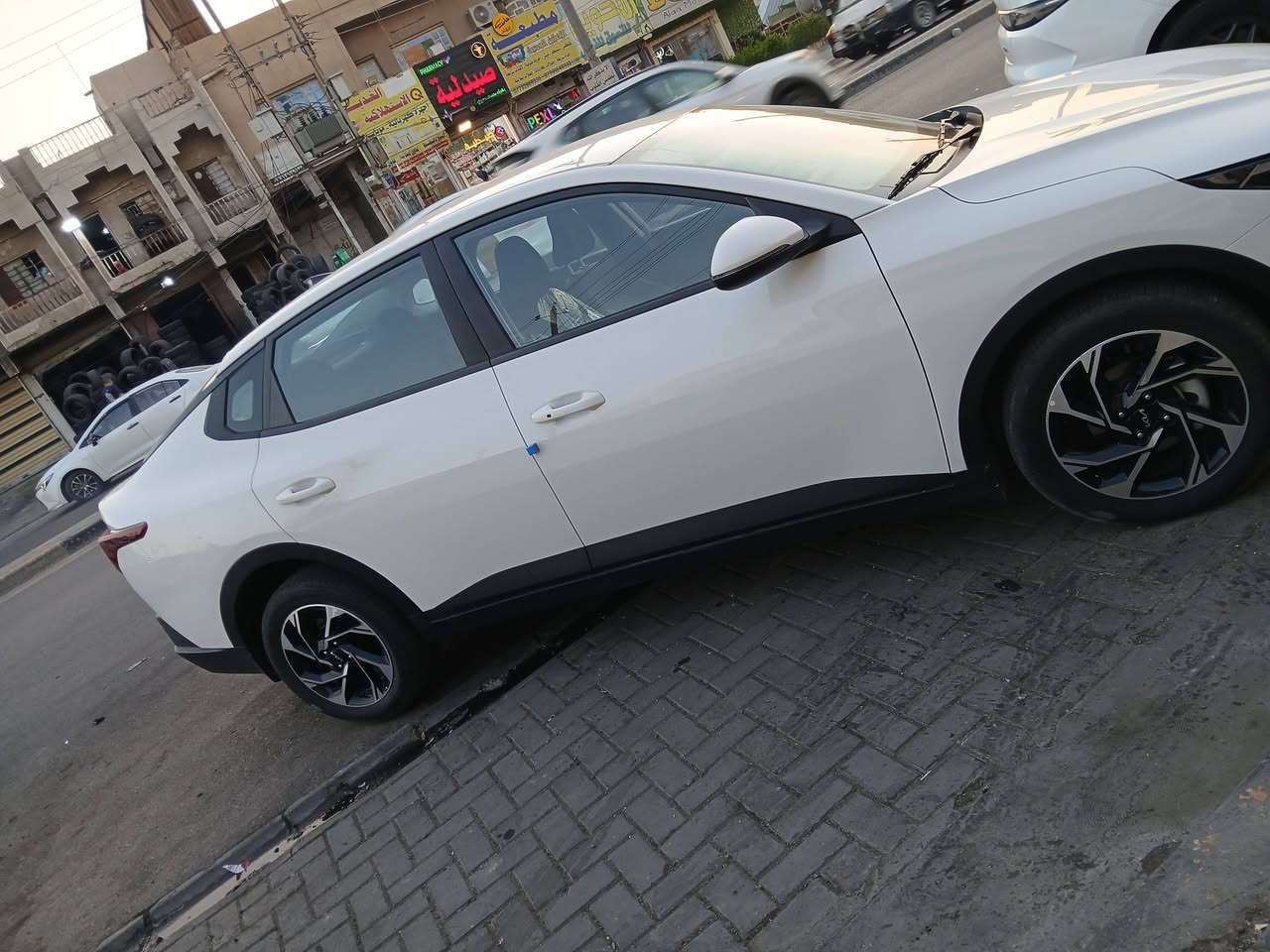 السلام عليكم
🚘 للبيع كيا K3 خليجي — زيرو
✨ كيا K3 خليجي بضمان الوكالة 🔹 محرك 1600 🔹 بصمة + أبواب 2 🔹 مرايا كهرباء وشفط 🔹 تبريد قطتين ❄️ 🔹 تحكم ستيرن جهتين + كروز 🔹 شاشة كبيرة كار بلي
 🔹 خاضعة لضمان الوكالة 🔹 حساس امامي خلفي بلادي
 عداد 200 كم فقط — زيرو السيارة
 🔹 مرقمة بغداد وجاهزة للنقل
⚠️ السيارة بيها أثر حالوب خفيف وقليل .
💰 السعر: 165 ورقة 🔸 بيها مجال قليل .

📍 الموقع: بغداد — الكرخ 📞 ***********
