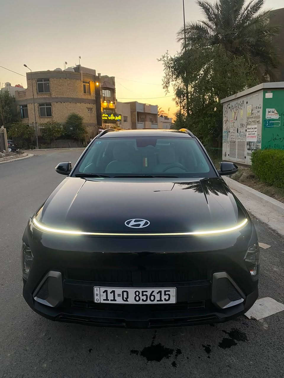 كونا 2024  رقم بغداد
محرك 2000 دوش 

داخل ابيض

فول مواصفات عدا الفتحة 
( تبريد قطعتين ، كشن كهرباء ، رادار وتحديد مسار وكروز سرعة ، مود درايف ، تشغيل عن بعد ، كاميرا خلفية ، ويل كروم الجديد ، شاشة متصل تدعم كار بلي وباقي مواصفات الكونا الشكل الجديد عدا الفتحة ) 

سيارة حادث خلفي جاملغ خلفي ايمن صبغ وباب الصندوق تبديل اسود بلادي. 

شادلها عازل حراري للشمس على كل الجام 

ماشية 33 الف كيلو متر 

بغداد / حي القادسية 

سعرها ١٦٨ ورقة 

للاستفسار ***********
